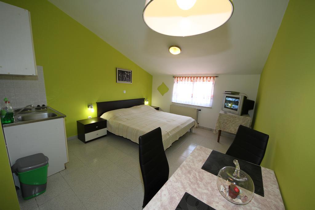 Borghese Apartment Pula