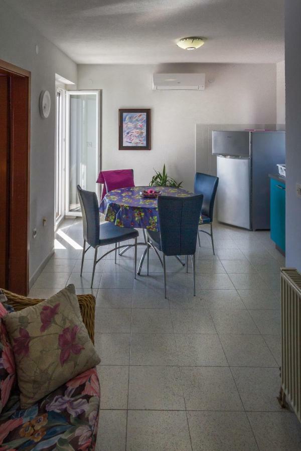 Borghese Apartment