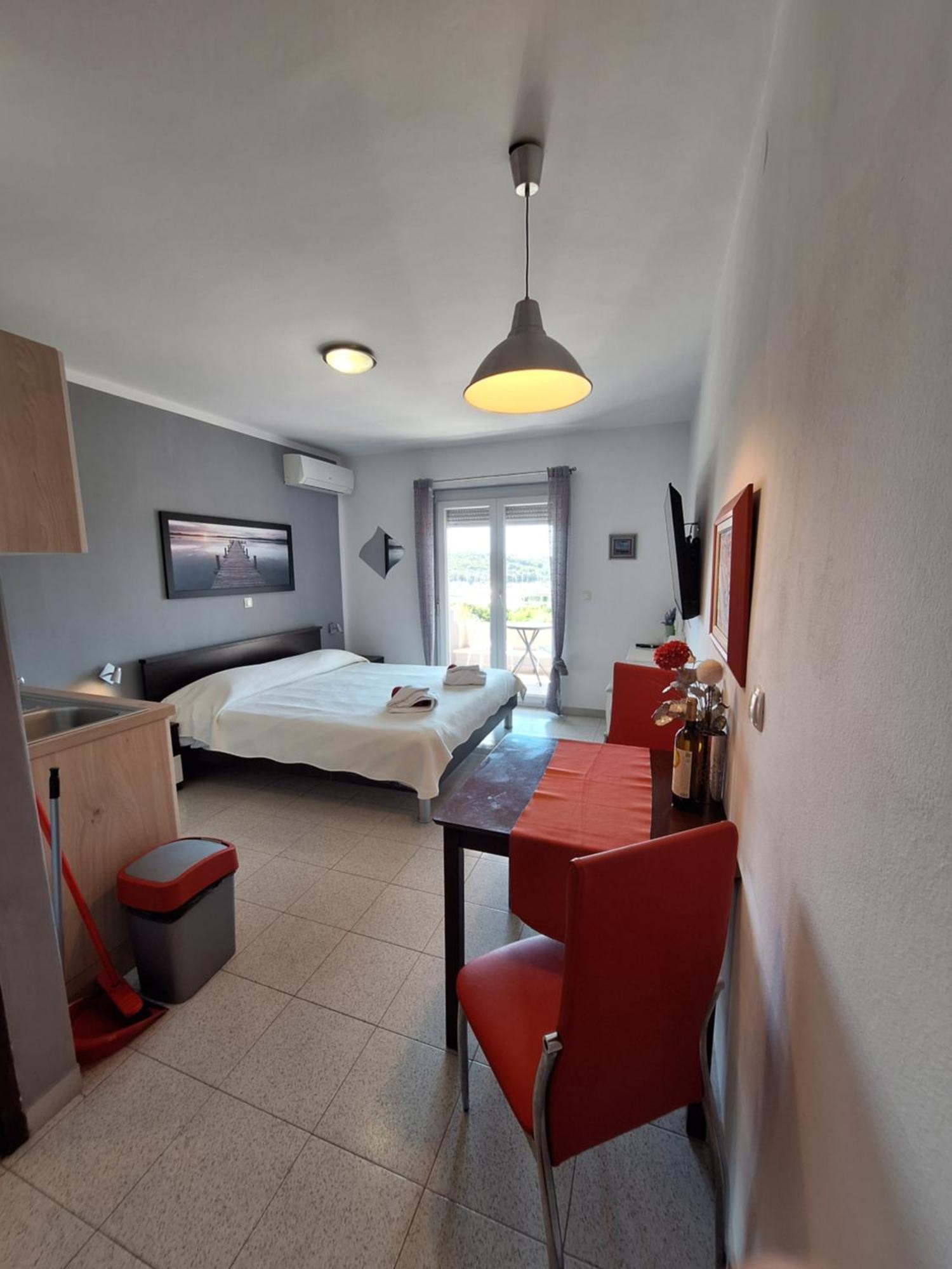 Apartma Borghese *
